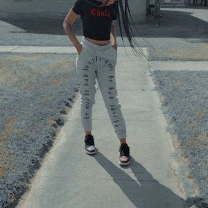 Meet your Posher, Elaine